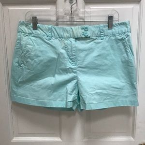 Vineyard vines 3 1/2” every day shorts